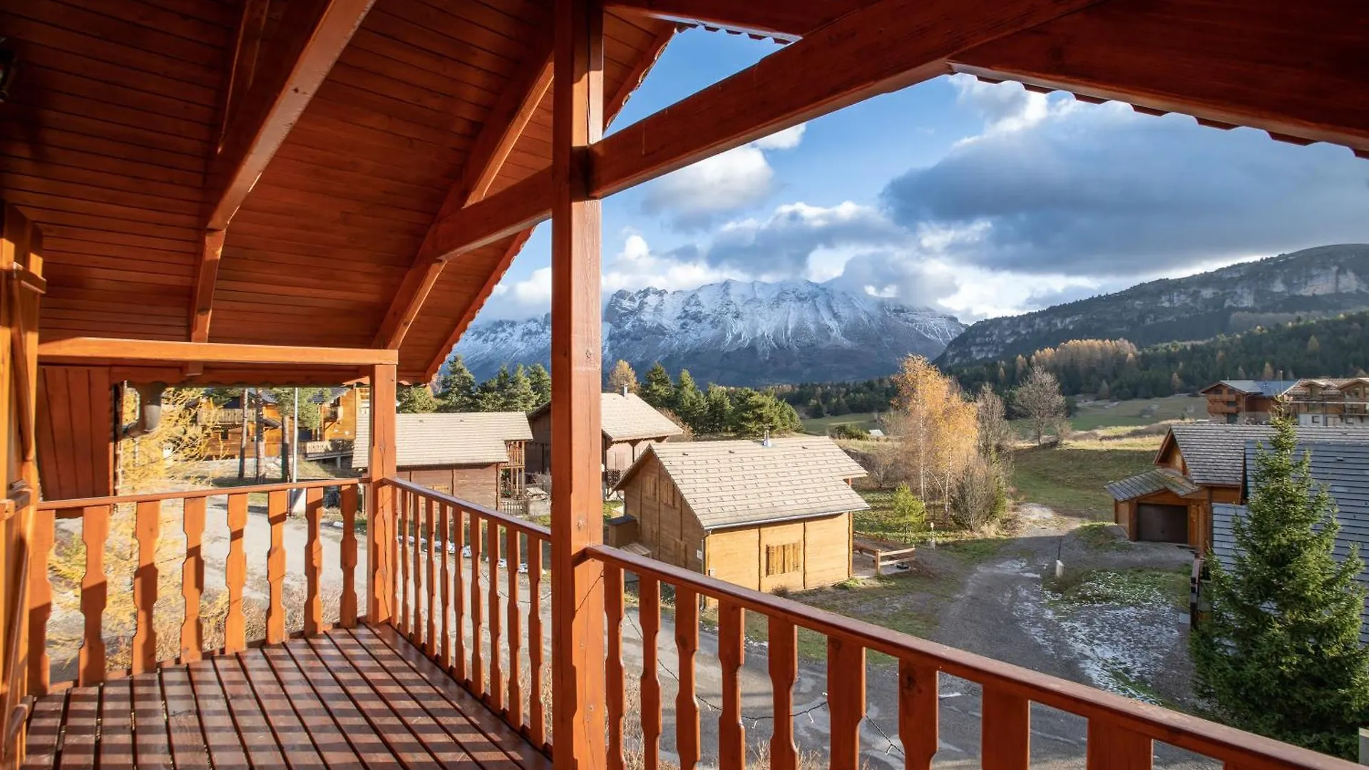 Chalet Luxe, 8-10 Pers, Parking, Sauna, Wifi, Netflix, Recommande Par Locataires Saint-Étienne-en-Dévoluy